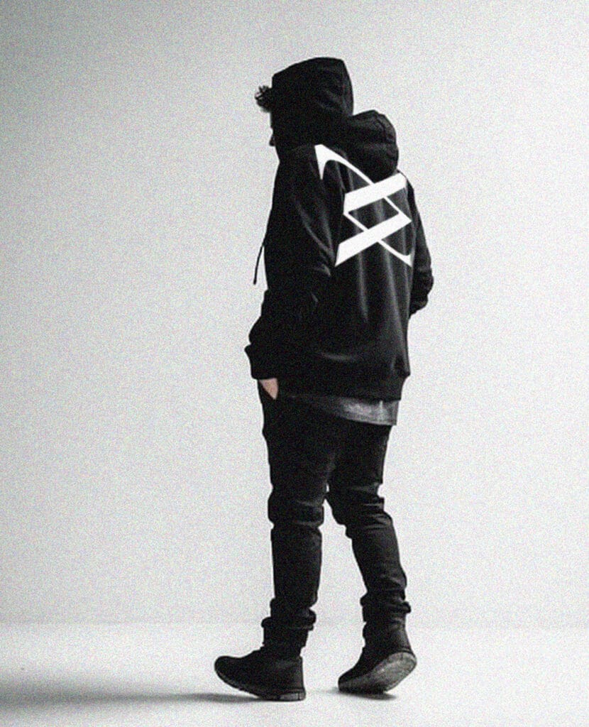 black hoodie les vilains bold streetwear logo back